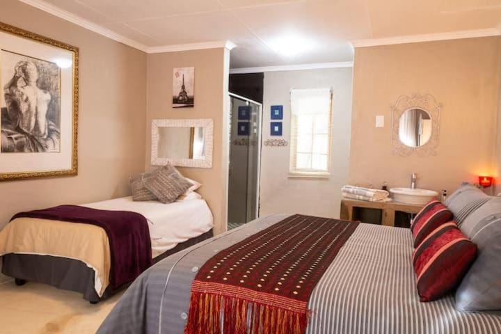 Red olive guesthouse Apartment in North West, South Africa
