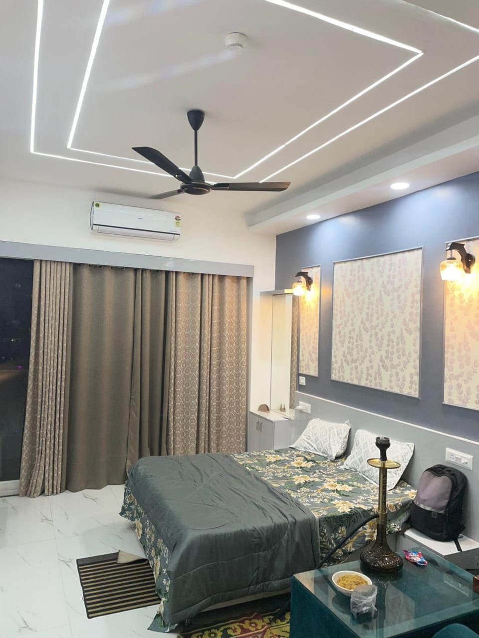 Prime stay luxury studio Apartment in Noida