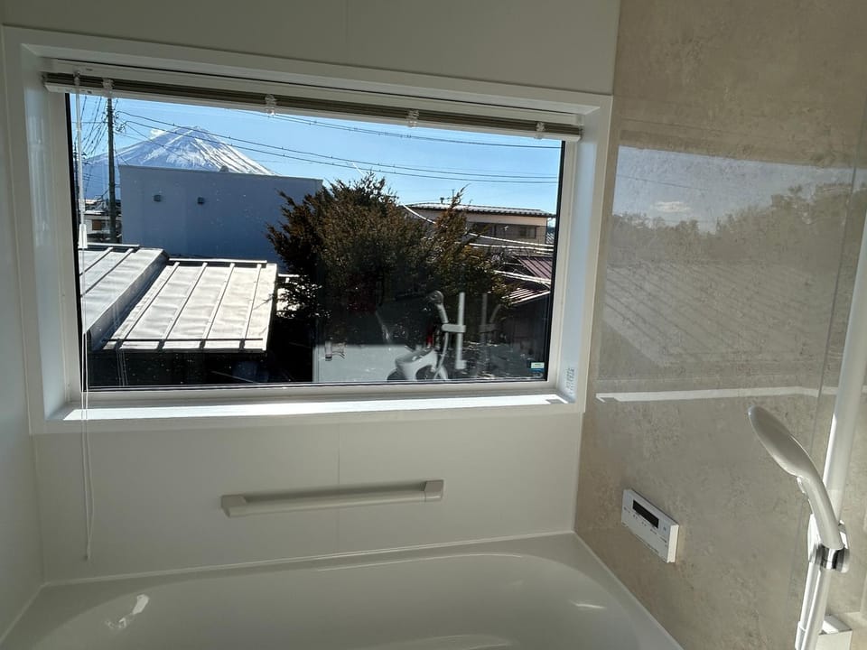 Natural landscape, Bathroom