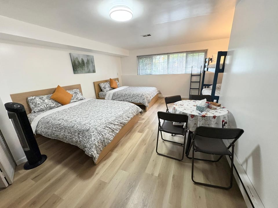 Bed, Bedroom, bunk bed