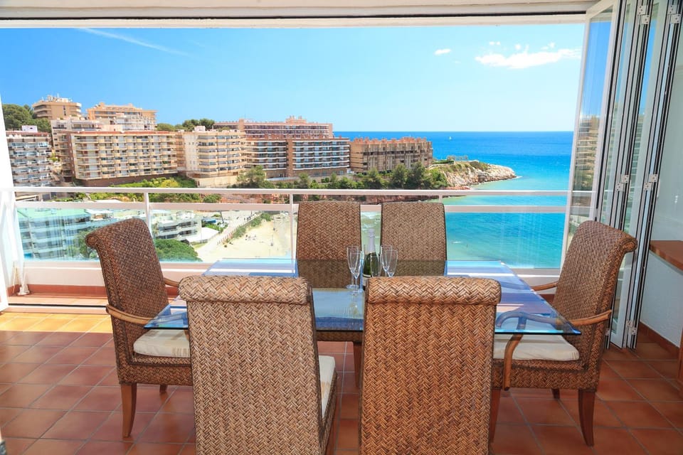 Spring, Off site, Summer, Balcony/Terrace, Dining area, Sea view