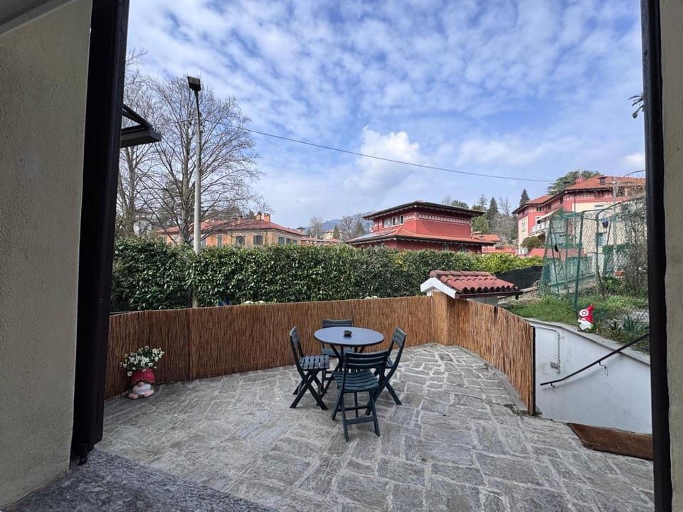 Balcony/Terrace, Dining area