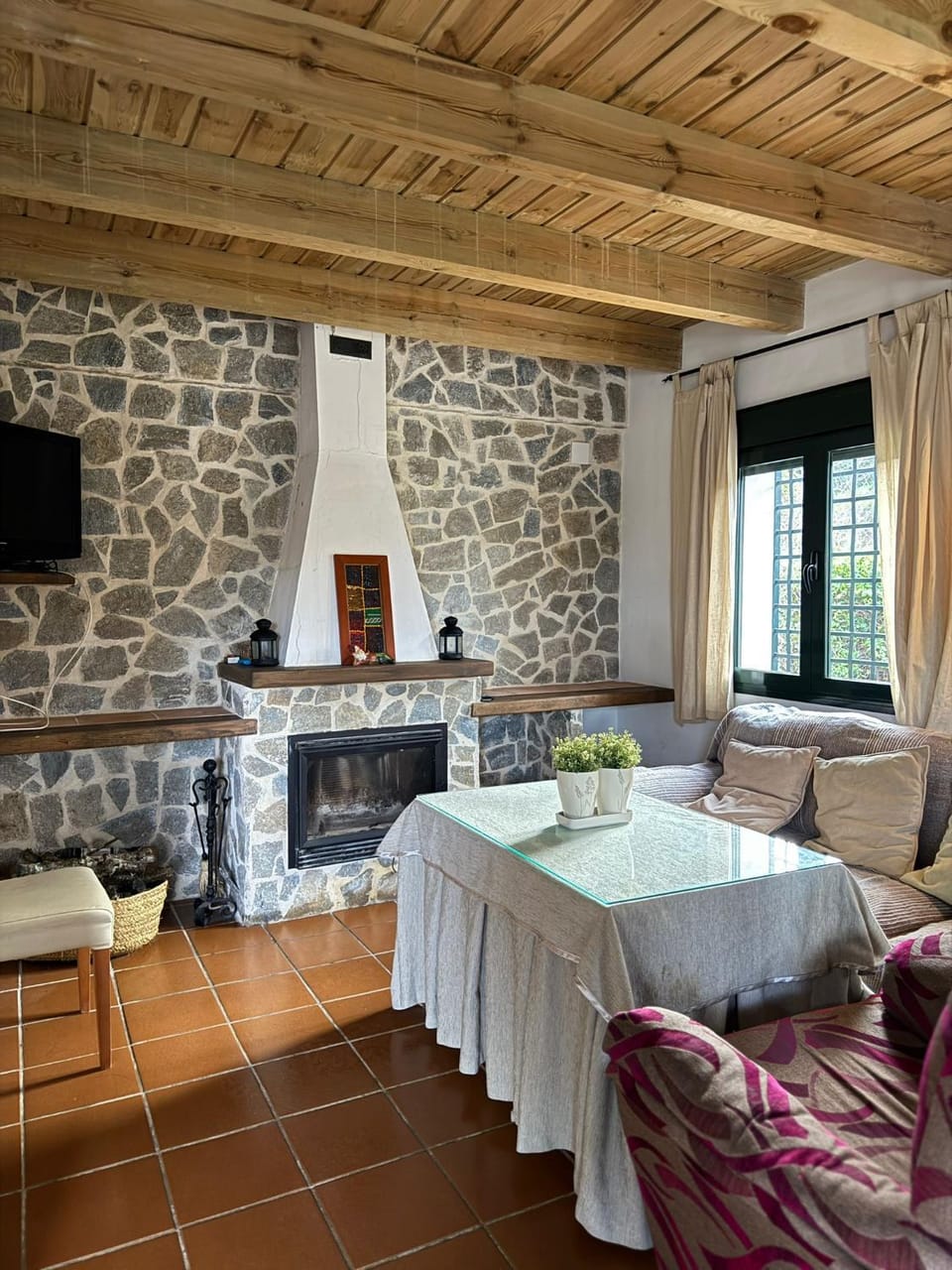Casa del Arroyo House in Sierra de Huelva