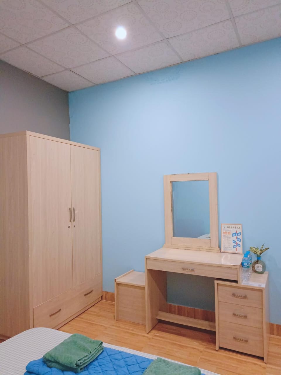Seating area, wardrobe