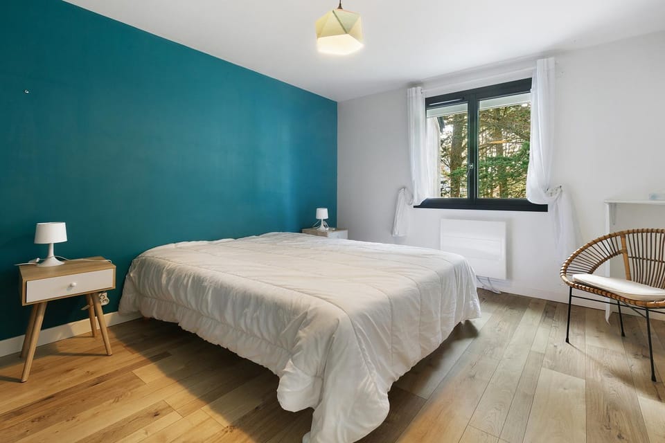 Living room, Bedroom