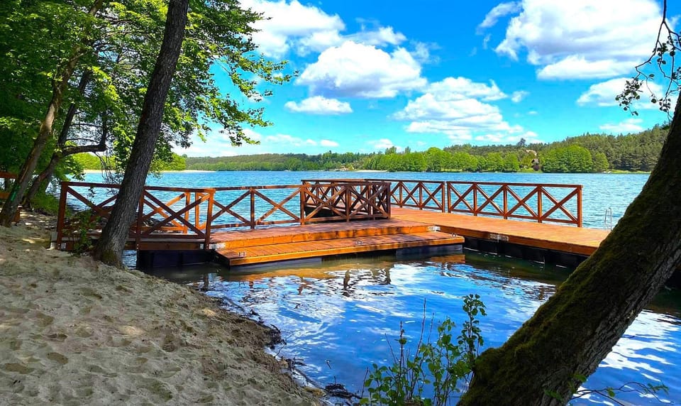 Activities, Summer, Fishing, Beach, Canoeing, Hiking, Diving, Diving, Lake view, Location