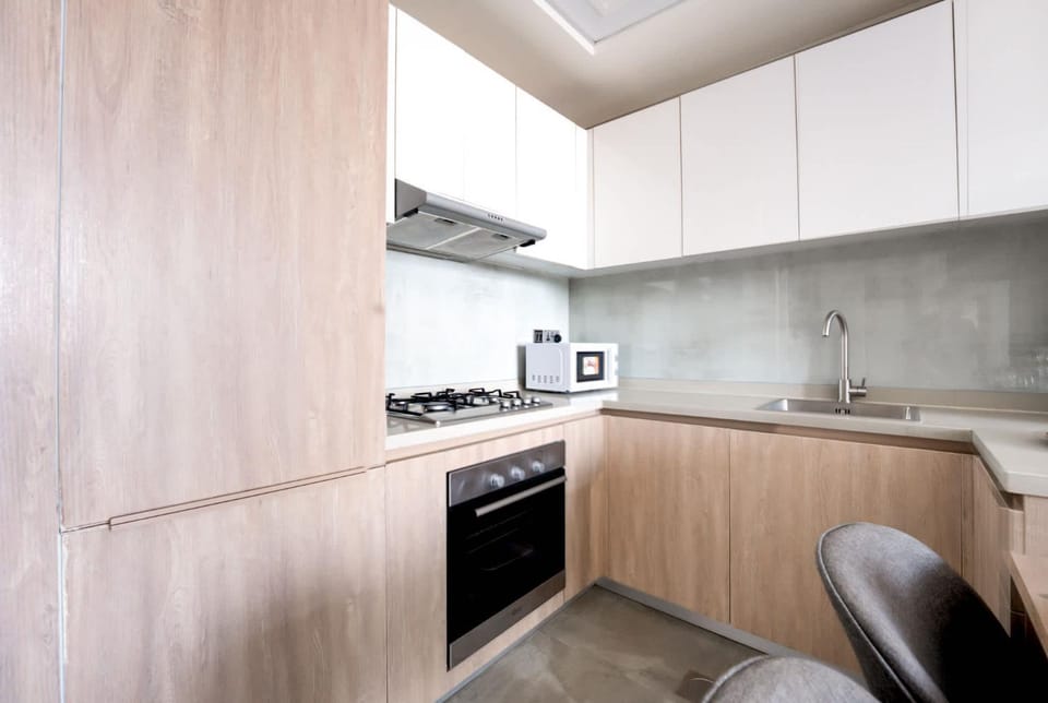 Free housekeeping visits during your stay - StayShort - Modern 2BR Retreat in Dubai South for 6 Apartment in Dubai