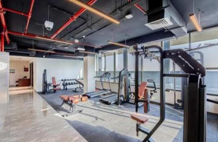 Free housekeeping visits during your stay - StayShort - Modern 2BR Retreat in Dubai South for 6 Apartment in Dubai
