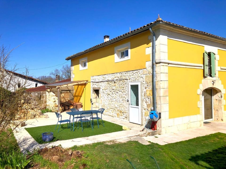 Maison de vacances avec piscine Villa in Nouvelle-Aquitaine