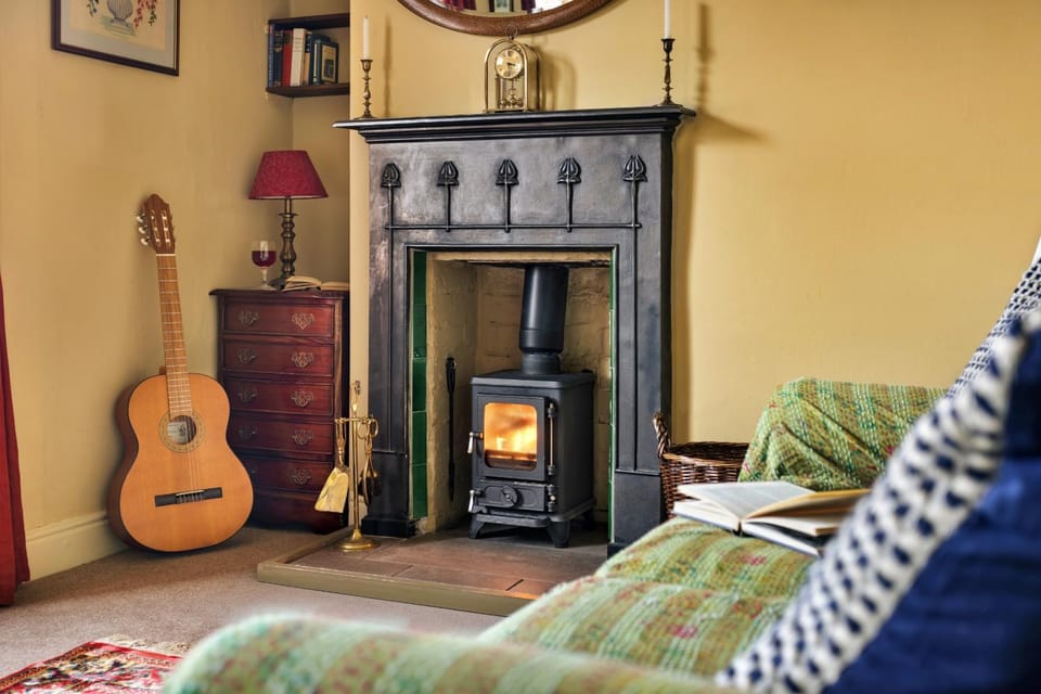 Communal lounge/ TV room, Living room