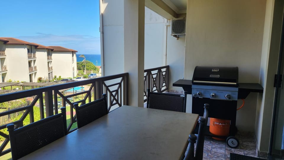 ThirtyFourTopanga Apartment in Margate