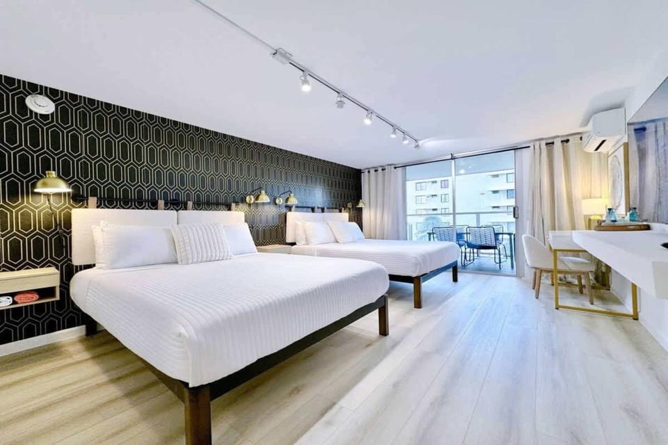 Seating area, Bedroom