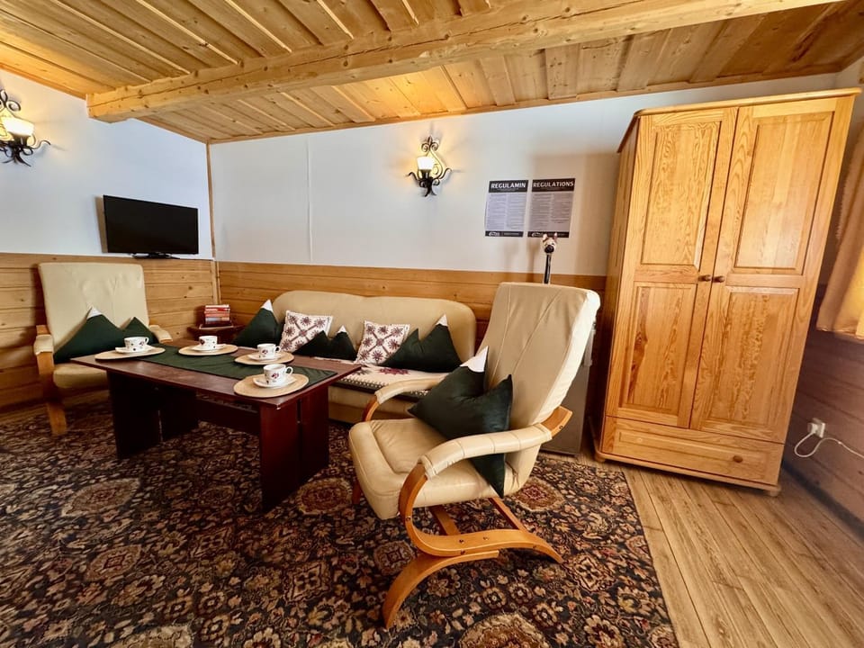 Living room, Photo of the whole room, Seating area, furniture, wardrobe