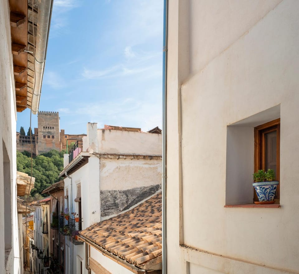 El Balcón Nazarí - Vistas a la Alhambra y terraza Apartment in Granada