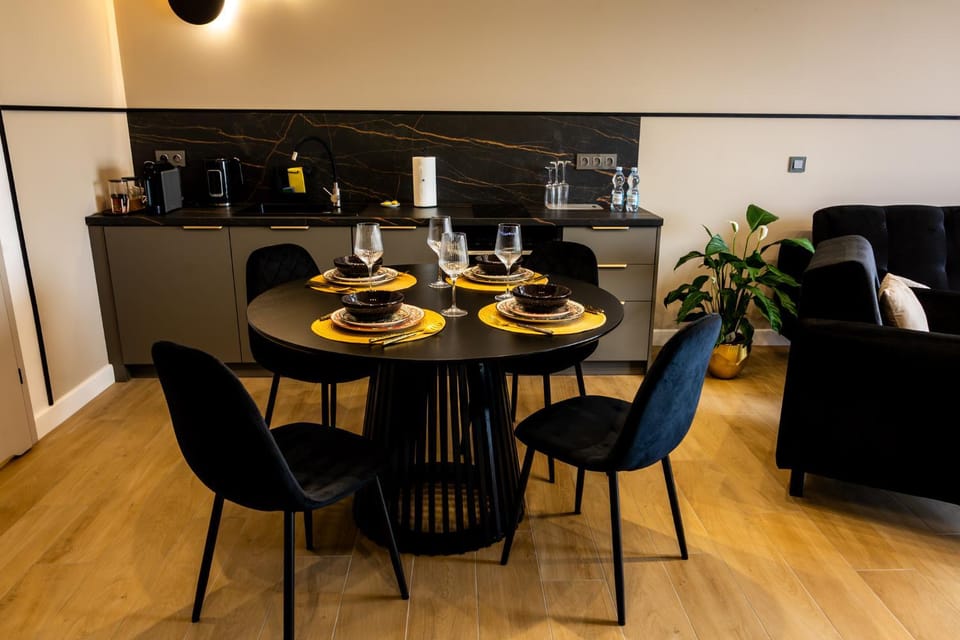 DG AprtamentyBulwary-Apartament SmbreroNegro Apartment in Lesser Poland Voivodeship