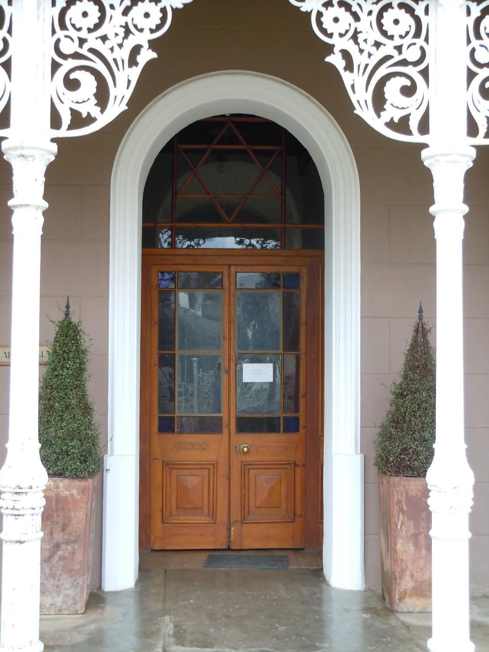 Carmel Villa B&B or Self-Catering Bed and Breakfast in Western Cape