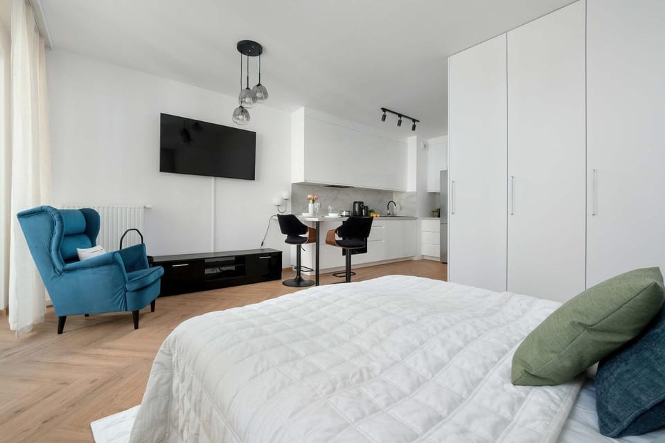 Bed, TV and multimedia, Photo of the whole room, Seating area