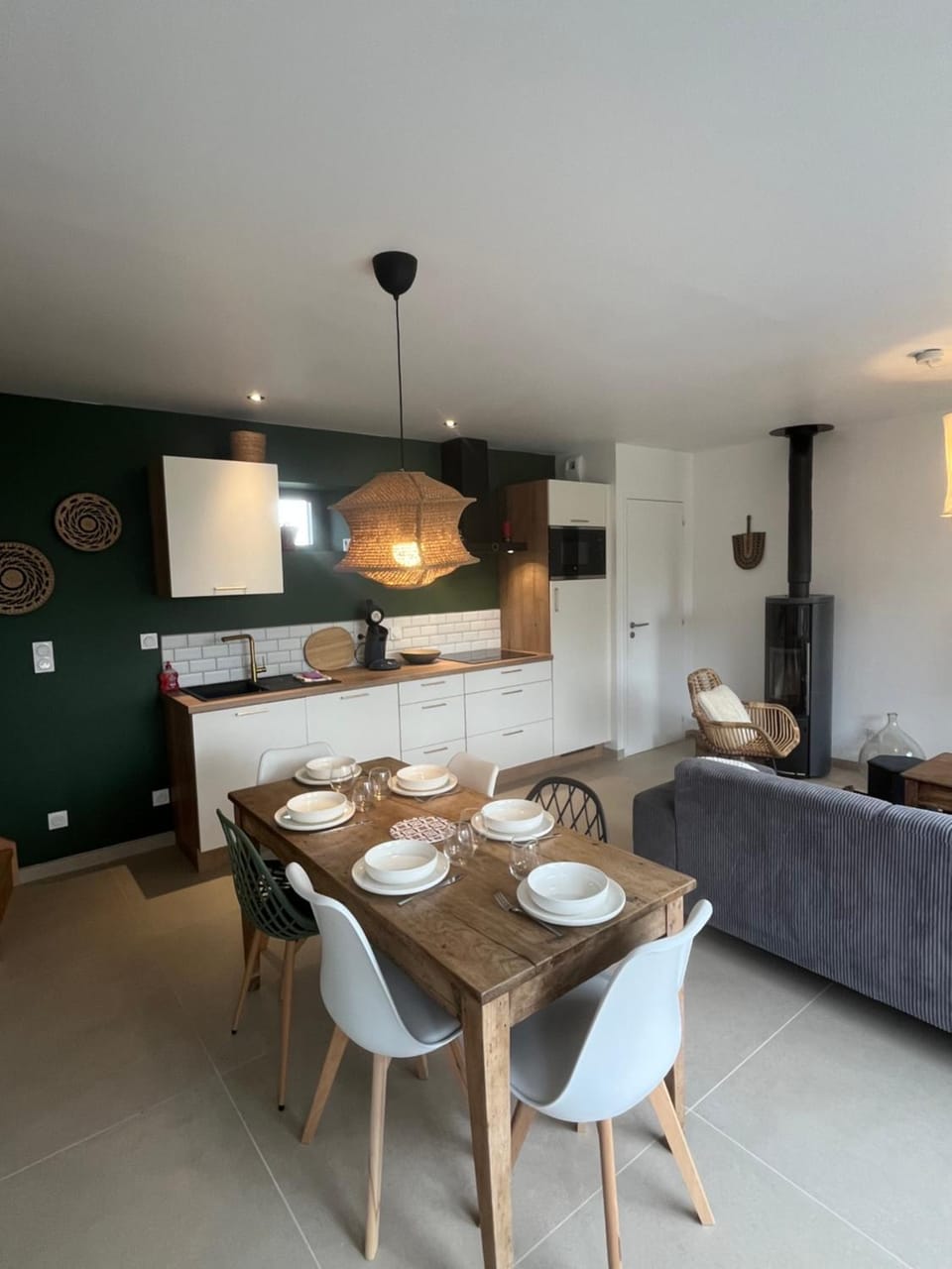 Kitchen or kitchenette, Living room, Dining area