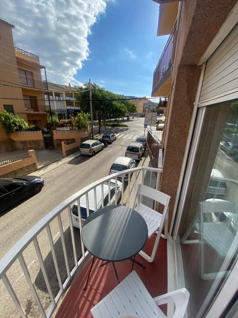 Appartement situé en plein centre ville a 2 pas du marché couvert et de la plage Apartment in Roses