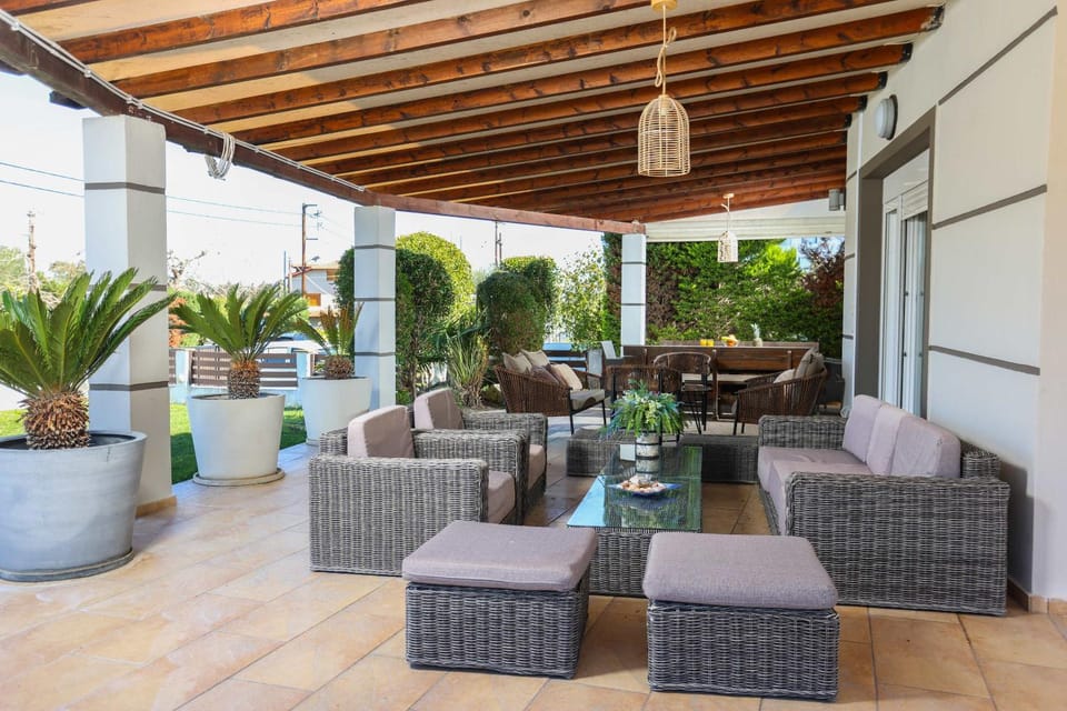 Villa Beta 2 - 3min walk to Elephant and Mako Villa in Halkidiki