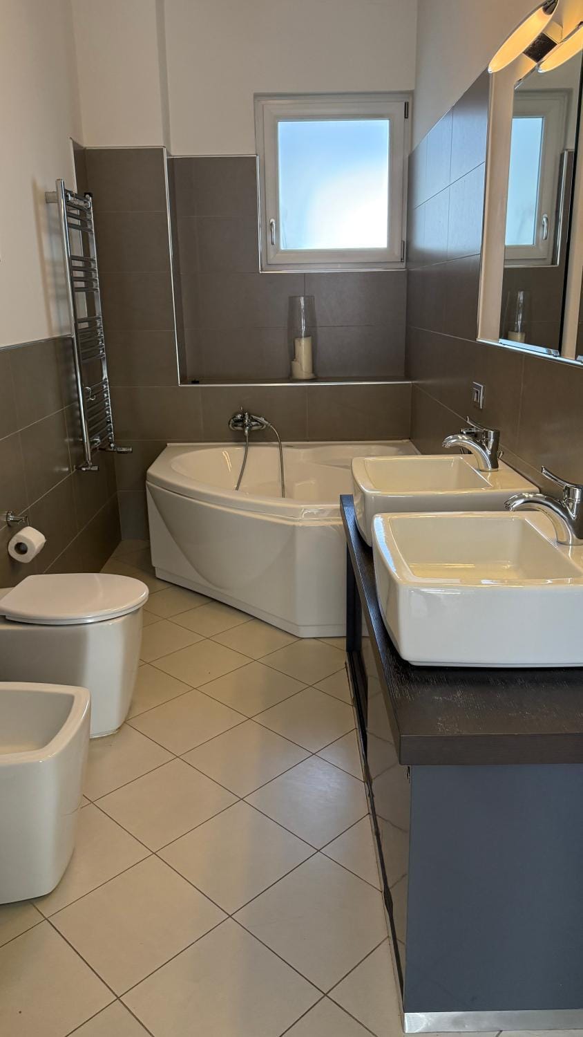 Hot Tub, Bathroom, Bath