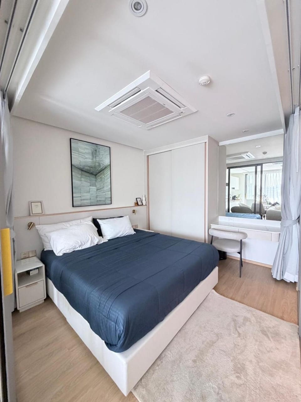 Luxury Pool View Room in Cherngtalay Apartment in Choeng Thale