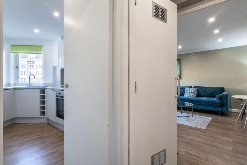 Modern Merchant City 1 BED Apartment with Free Parking Apartment in Glasgow