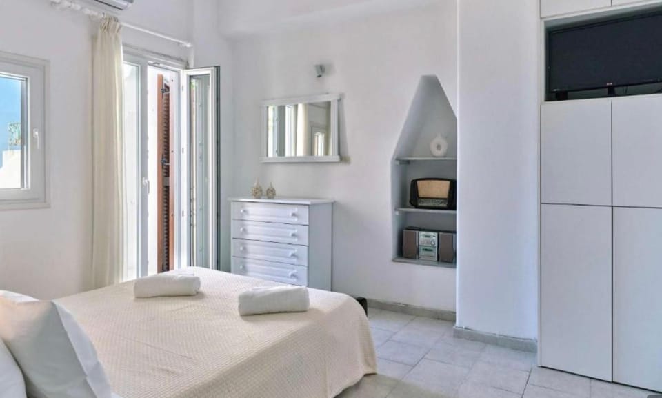 Paroikia Sunset Apartment in Paros