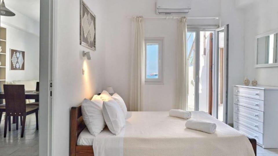 Paroikia Sunset Apartment in Paros