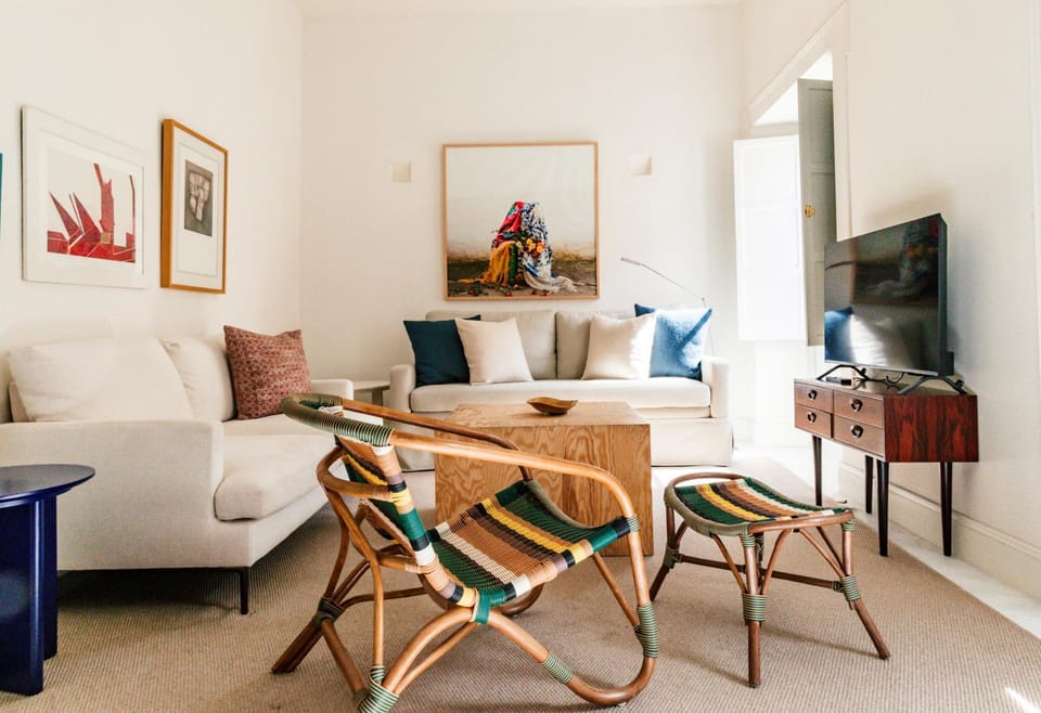 Communal lounge/ TV room, Living room, Lounge or bar