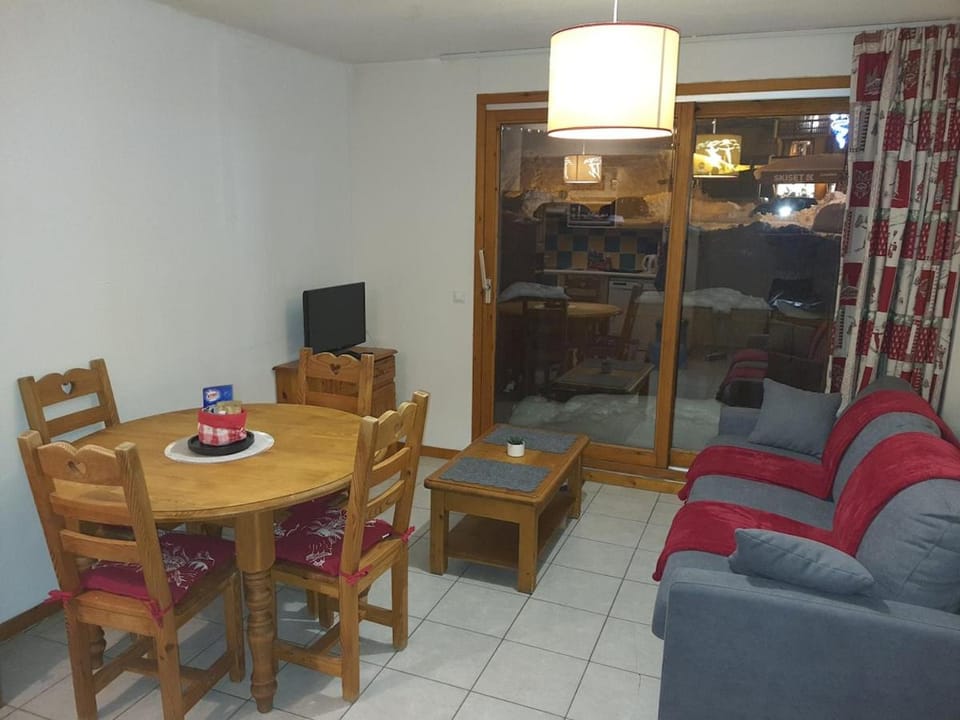 Vacances à la montagne pour 4 à 6 personnes Apartment in Saint-François-Longchamp