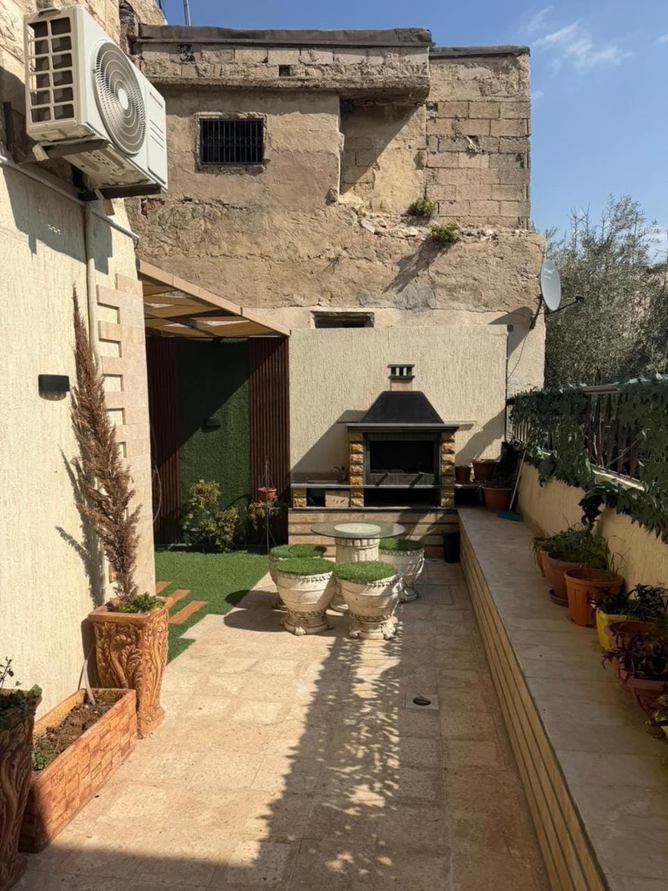 Patio, Garden
