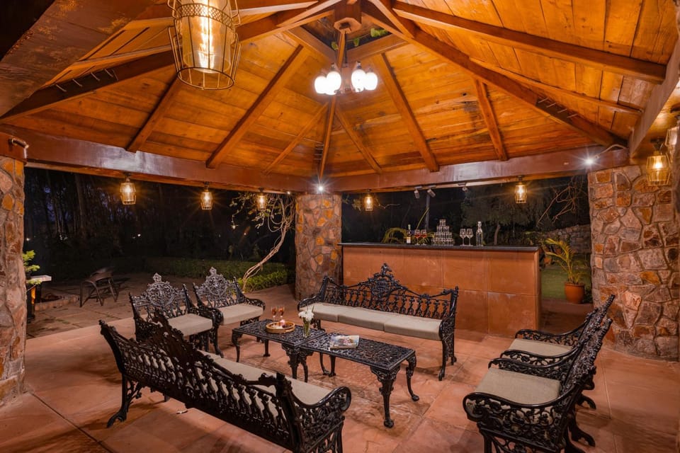ELIVAAS The Aravalli Reserve The Bliss Pet-Friendly Villa with Pool, Gazebo, Lawn and Jacuzzi Villa in Haryana