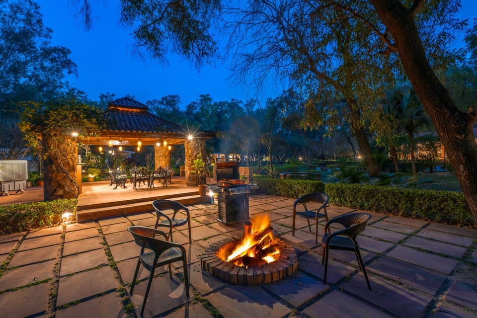 ELIVAAS The Aravalli Reserve The Bliss Pet-Friendly Villa with Pool, Gazebo, Lawn and Jacuzzi Villa in Haryana