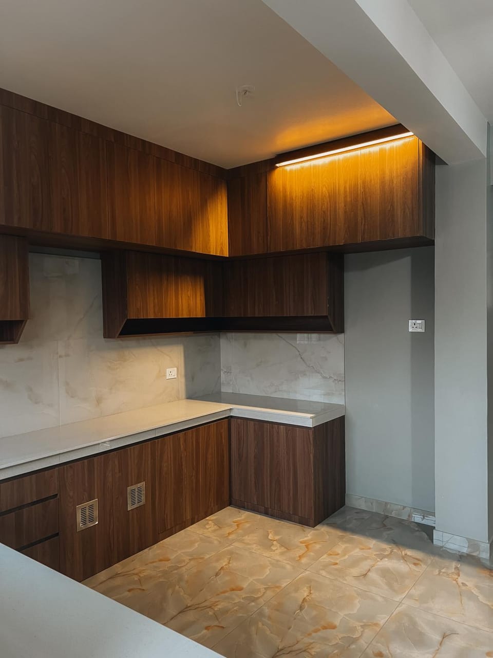 Kitchen or kitchenette, kitchen, kitchen