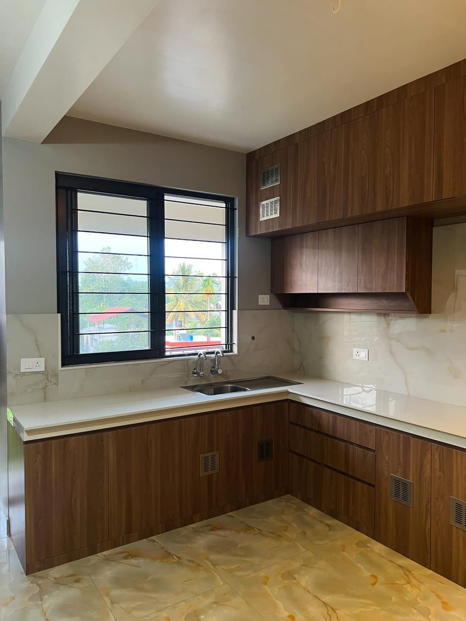 Kitchen or kitchenette, kitchen, kitchen