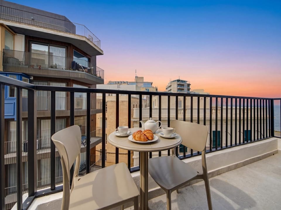 Balcony/Terrace, Beach, Sunset