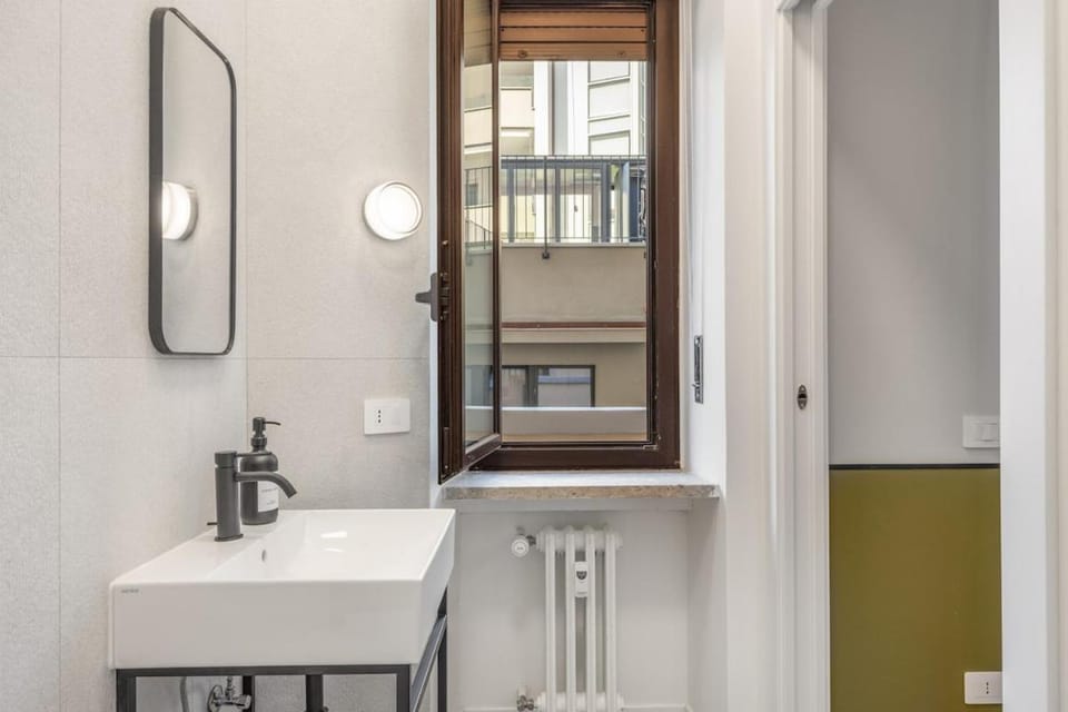 RosenHome 2 - Vercelli - San Siro - Ippodromo - De Angeli Apartment in Milan