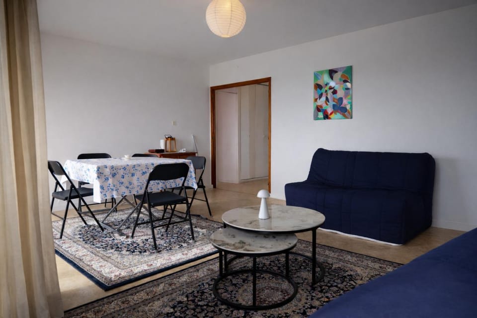 appartement centre ville les Sables 6 personnes Apartment in Les Sables-d'Olonne