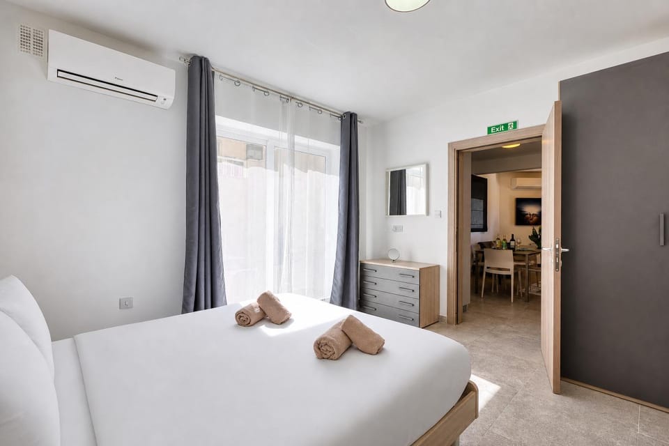 Modern Maisonette in Central Location KARP1-2 Apartment in Malta