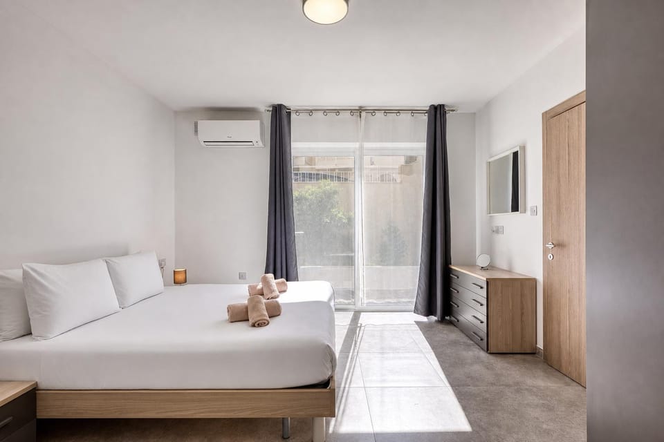 Modern Maisonette in Central Location KARP1-2 Apartment in Malta