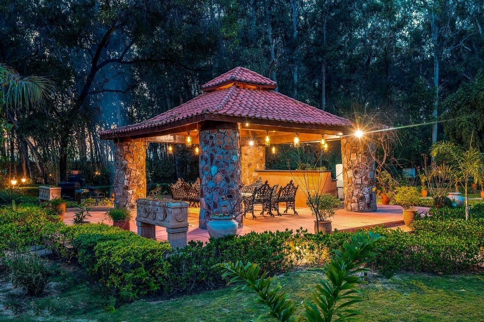 ELIVAAS The Aravalli Reserve The Lotus Pet-friendly Villa with Pvt Pool, Jacuzzi and Pond Villa in Haryana