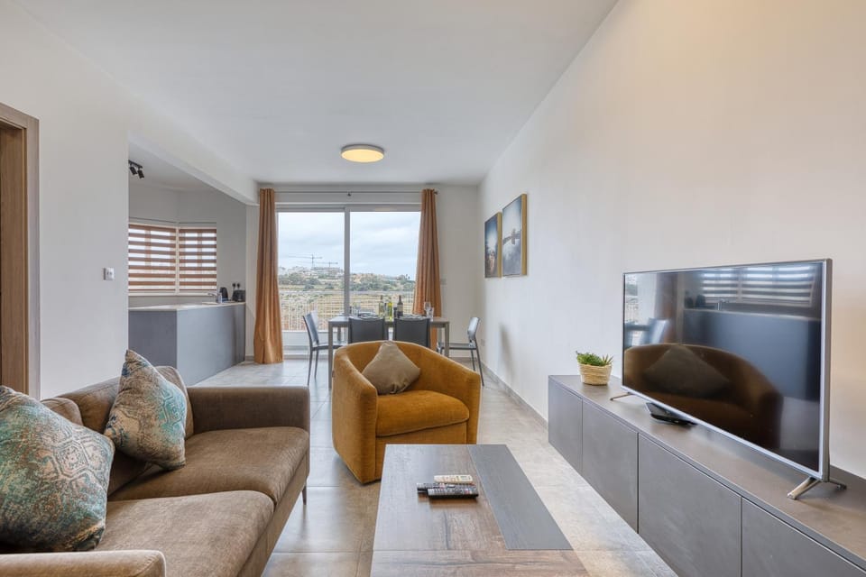 Modern 2 bedroom apartment, Valley Views KARP1-4 Apartment in Malta