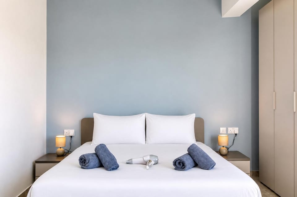 2 bedroom flat with balcony, valley views KARP1-8 Apartment in Malta