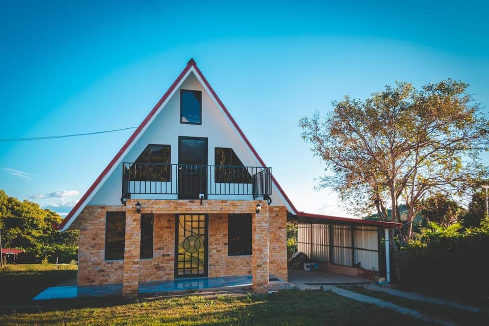Calle del Tigre Chalet Chalet in Alajuela Province