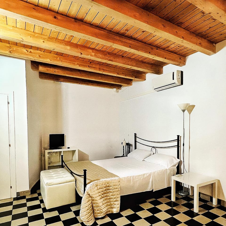 Pantalica Rooms Affittacamere Sortino Siracusa Bed and Breakfast in Sicily