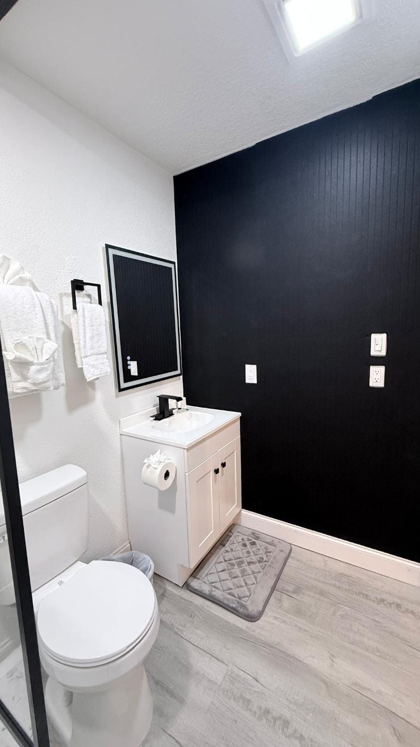 Private Queen Suite in Prime Downtown Location Apartment in Ocala