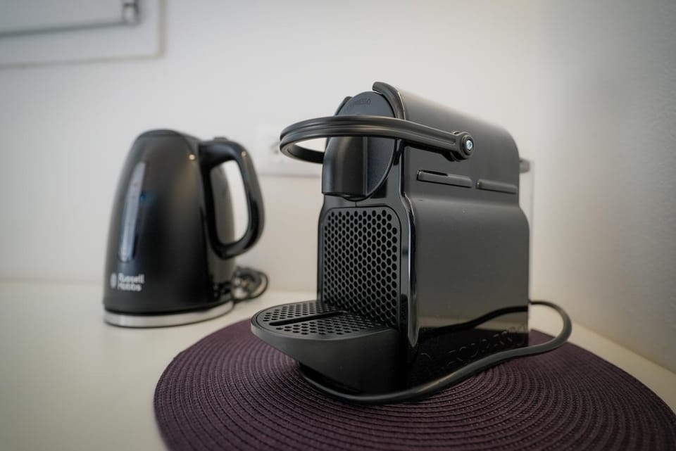 Coffee/tea facilities, Kitchen or kitchenette