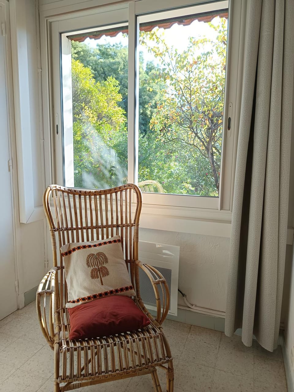 Bedroom, Garden view