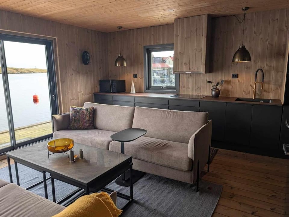 Kvitsøy Sea Lodge 2 House in Rogaland